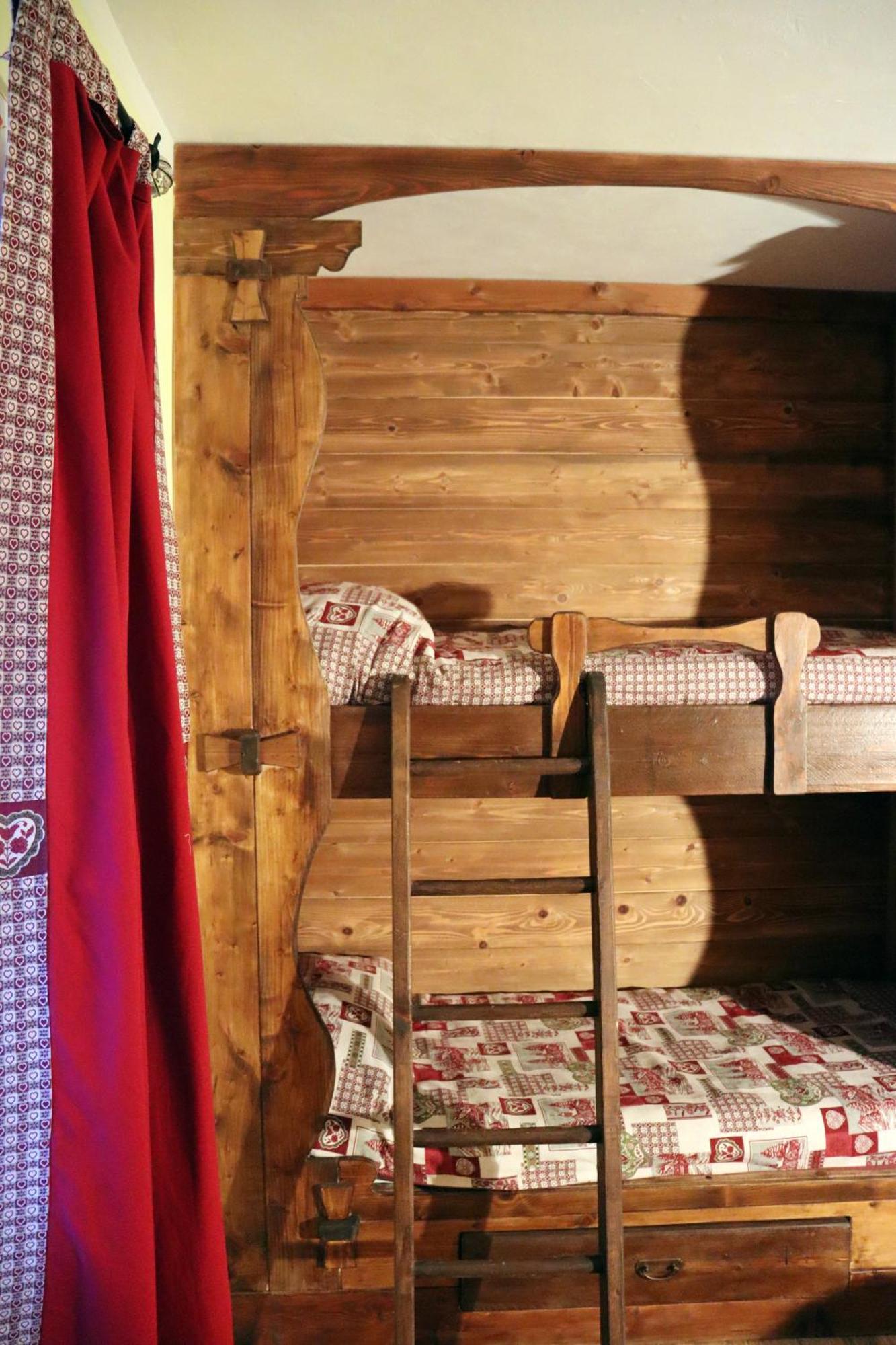 Chevres A Cheval - Apartment Аоста Экстерьер фото